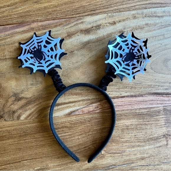 Spider & Spider Web Headband 🕸 🕷 Set of 3 - Picture 14 of 16